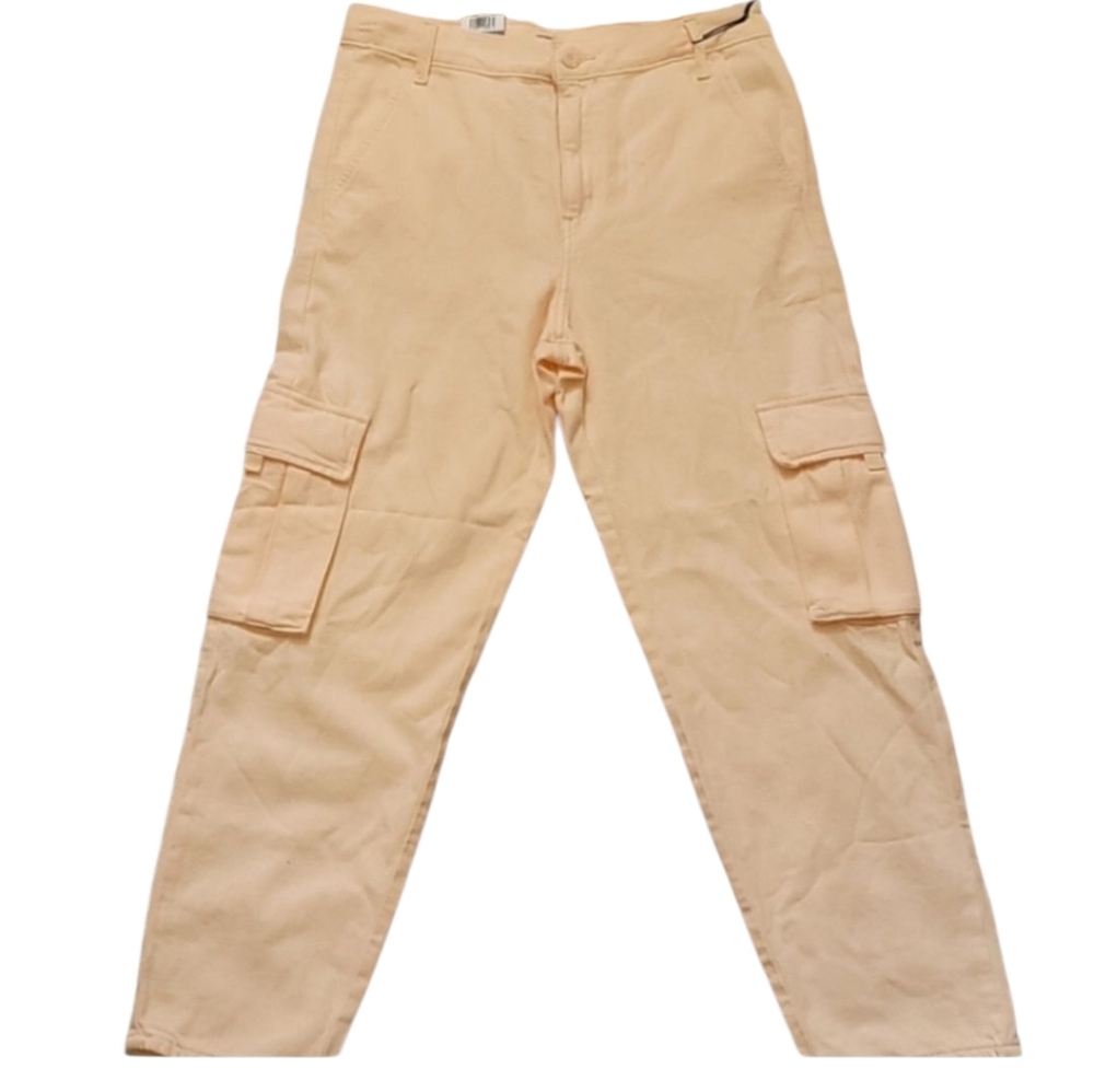 Levi's Orange Premium High Rise Cargo Pants Size 27‎